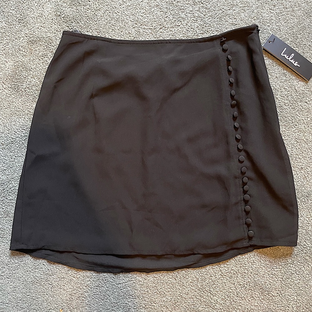 Lulu’s A-line Side Button Mini Skirt